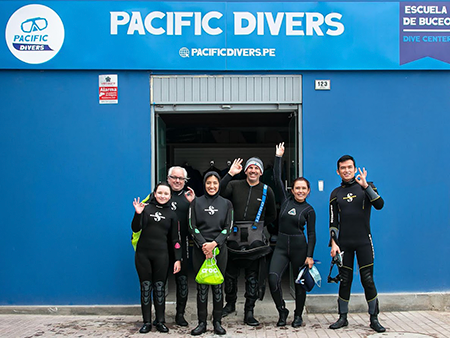 PACIFIC DIVERS